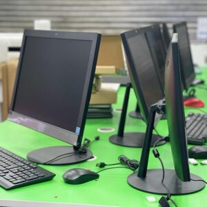 Lenovo All In One V130 Celeron